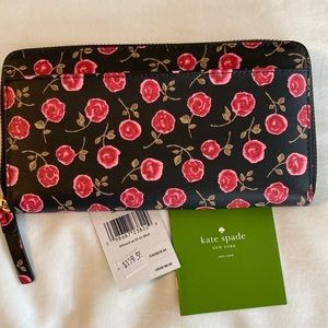 NWT Kate Spade Neda Laurel Way Hazy Rose wallet